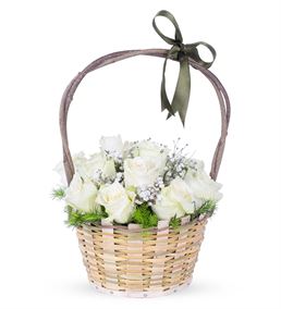 Martha Serisi 11 Beyaz Gül Çiçek Sepeti